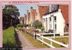 Ansichtkaart	Schiermonnikoog	Rij huizen, Verzamelen, Ansichtkaarten | Nederland, Verzenden, 1960 tot 1980, Gelopen, Waddeneilanden