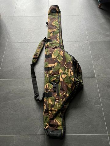 Aqua Tristar 12ft 3-Rod Holdall DPM NOG ALS NIEUW! beschikbaar voor biedingen