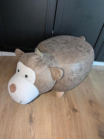 Aap Poef - Kinderkamer Decoratie beschikbaar voor biedingen