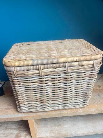 55cmx40cmx40cm opbergmand zgan beschikbaar voor biedingen