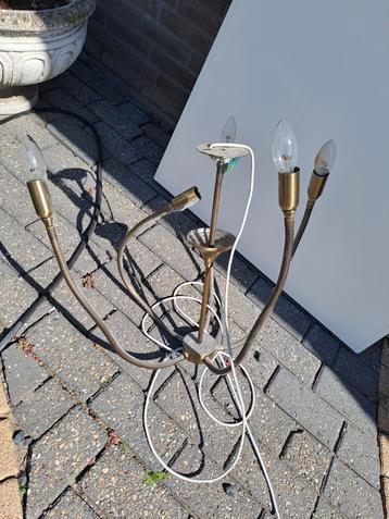 Kroonluchter gratis  beschikbaar voor biedingen