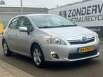 Toyota Auris 1.8 Full Hybrid Aspiration|Trekhaa € 7.845,00, Auto's, 74 €/maand, 4 cilinders, Origineel Nederlands, Nieuw