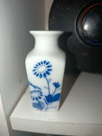 2 Mini Porseleinen Vaasjes, Huis en Inrichting, Woonaccessoires | Vazen, Gebruikt, Overige kleuren, Aardewerk of Porselein, Ophalen of Verzenden