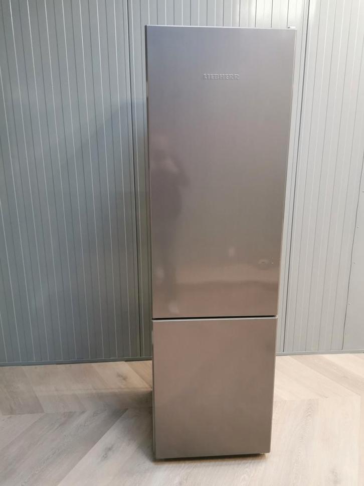 Liebherr XL Koelvriescombinatie A+ Incl Garantie&Bezorging, Witgoed en Apparatuur, Koelkasten en IJskasten, Zo goed als nieuw