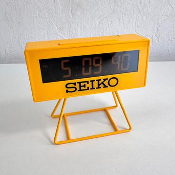 Seiko Mini Sports Timer Clock | unieke wekker beschikbaar voor biedingen