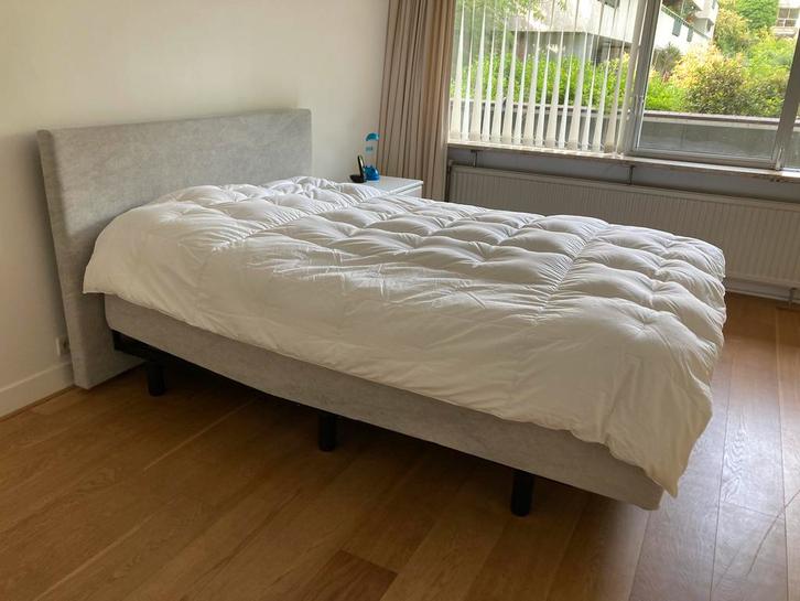 Elektrisch tweepersoonsbed/boxspring, Huis en Inrichting, Slaapkamer | Boxsprings, Zo goed als nieuw, 160 cm, 200 cm, Tweepersoons