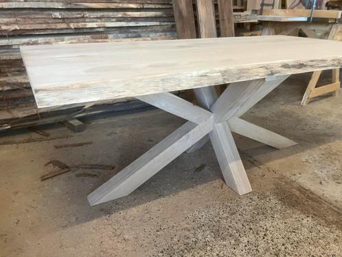 eiken boomstam tafel met matrix eiken onderstel, Huis en Inrichting, Tafels | Eettafels, Zo goed als nieuw, 200 cm of meer, Vijf personen of meer