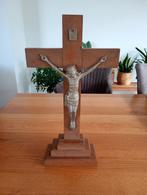 Twee houten antieke kruizen met jezus, Antiek en Kunst, Ophalen