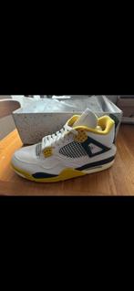 Witte Jordan 4 Retro Schoenen - Maat 44!, Ophalen of Verzenden, Zo goed als nieuw, Wit, Sneakers of Gympen