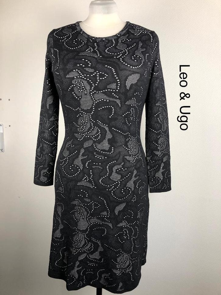 Leo & Ugo Jurk  (mt: 42) 17,2/7534, Kleding | Dames, Jurken, Zo goed als nieuw, Maat 42/44 (L), Zwart, Onder de knie, Ophalen of Verzenden