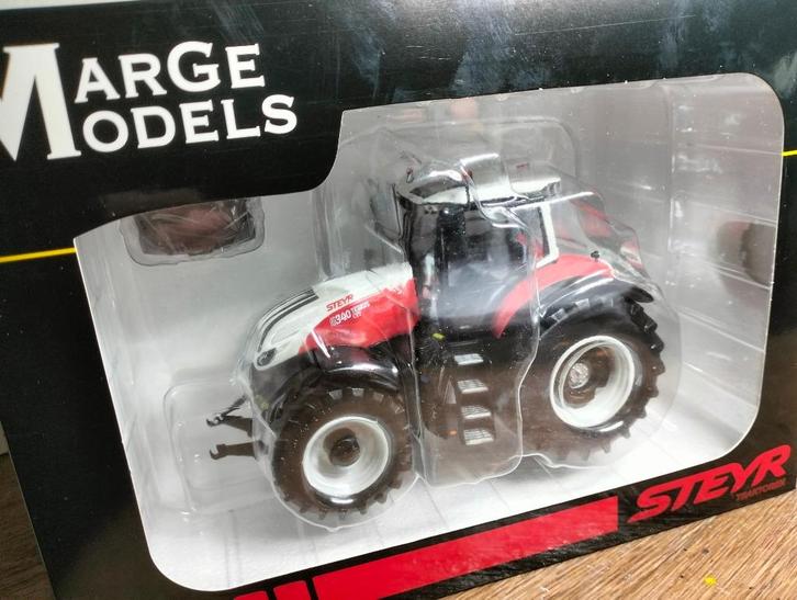 Te koop Marge Models Steyr 6340 Terrus CVT., Hobby en Vrije tijd, Modelauto's | 1:32, Nieuw, Tractor of Landbouw, Overige merken