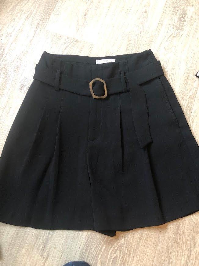 Zwarte broekrok, maat 36, merk MNG, Kleding | Dames, Rokken, Zo goed als nieuw, Maat 36 (S), Zwart, Boven de knie, Ophalen of Verzenden