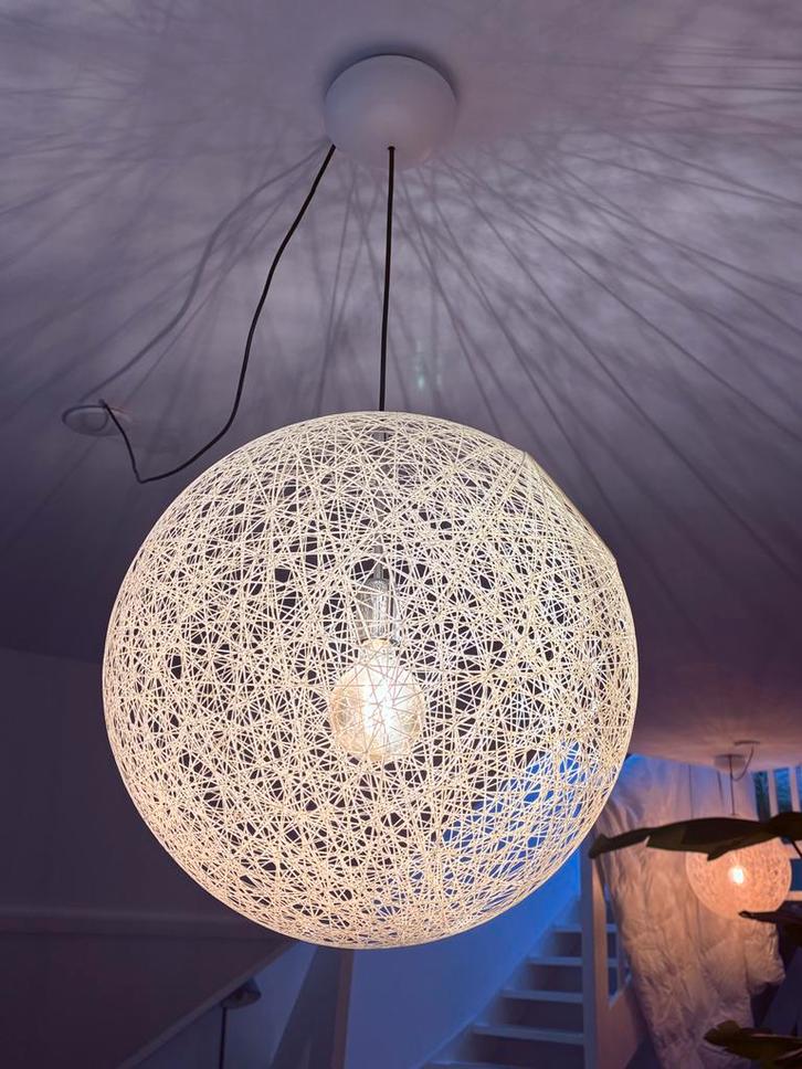 Moooi Random Light Small - 50cm, Huis en Inrichting, Lampen | Hanglampen, Zo goed als nieuw, Minder dan 50 cm, Kunststof, Ophalen
