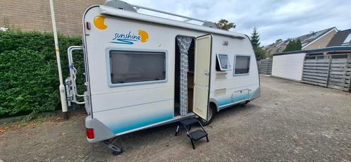 Zeer nette Eifelland 460 Sunshine te koop., Caravans en Kamperen, Caravans, Particulier, tot en met 4, 750 - 1000 kg, Rondzit