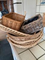 Mandjes, Huis en Inrichting, Woonaccessoires | Schalen en Manden, Ophalen of Verzenden, Zo goed als nieuw, Rechthoekig, Riet