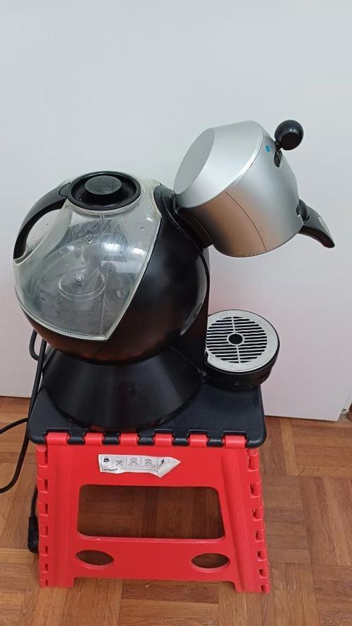 Krups Nescafe Dolce Gusto, model Melody, zwart, Witgoed en Apparatuur, Koffiezetapparaten, Zo goed als nieuw, Koffiepads en cups