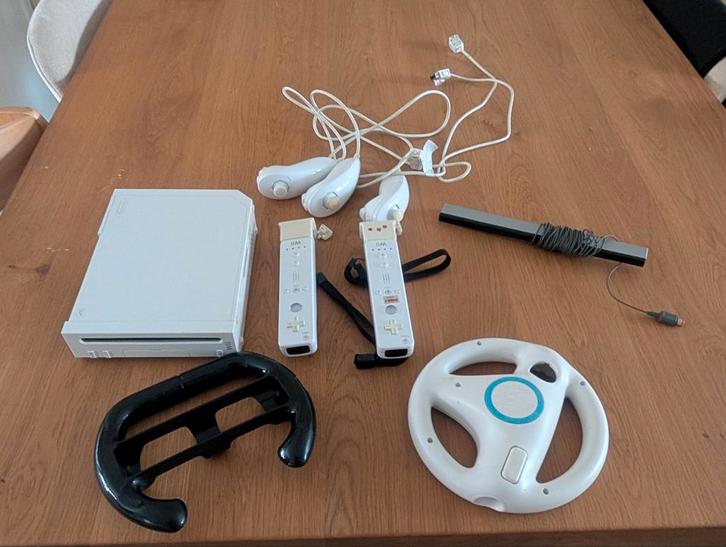 Nintendo Wii Compleet met Spellen!, Spelcomputers en Games, Spelcomputers | Nintendo Wii, Ophalen