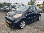 Peugeot 107 1.0-12V Millesim 200, Auto's, Peugeot, Voorwielaandrijving, Euro 5, Stof, Gebruikt