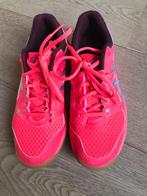 Asics hockey zaal schoenen maat 39, Ophalen of Verzenden, Zo goed als nieuw, Schoenen