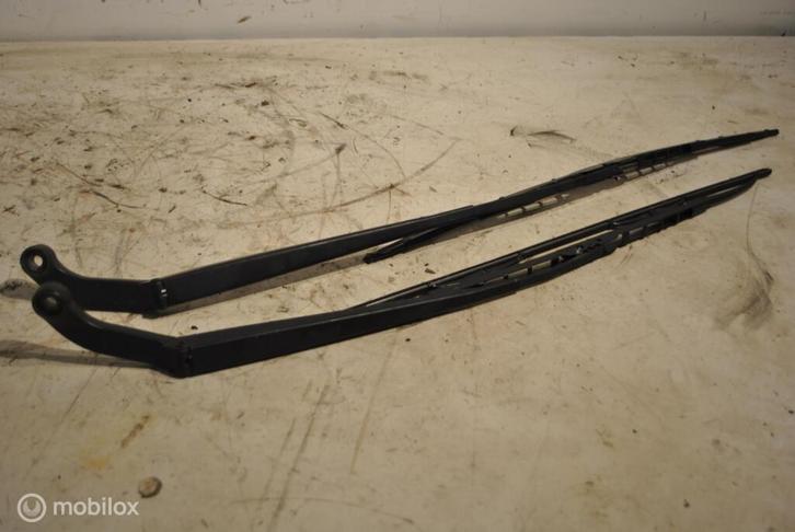 Ruitenwisserarm Audi TT 8N 1.8 5V Turbo ('98-'06) 8n1955407A, Auto-onderdelen, Ruiten en Toebehoren, Audi, Gebruikt, Ophalen of Verzenden