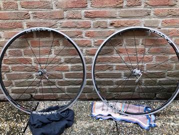 Shimano dura ace C24 wh7850 wielen beschikbaar voor biedingen