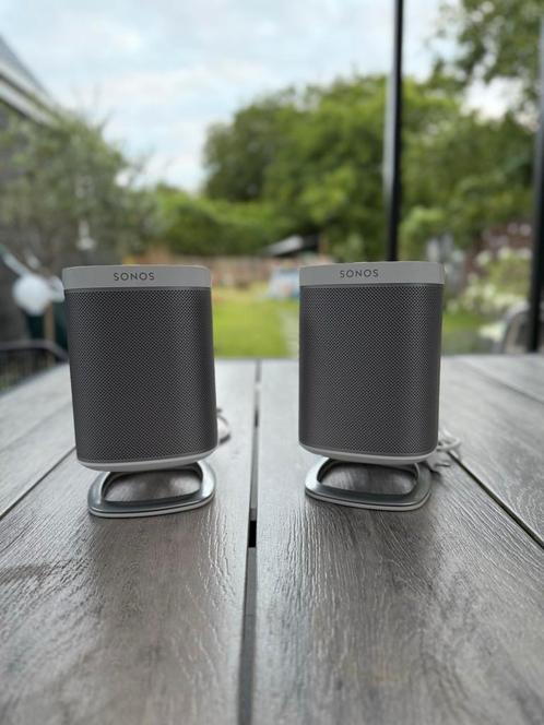 Sonos Play:1 (set/paar) wit incl stands en muurbeugels, Audio, Tv en Foto, Luidsprekers, Zo goed als nieuw, Front, Rear of Stereo speakers