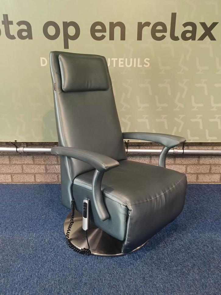 Sta op relax fauteuil Skalma extra luxe op accu 🔋, Huis en Inrichting, Fauteuils, Zo goed als nieuw, 50 tot 75 cm, 75 tot 100 cm