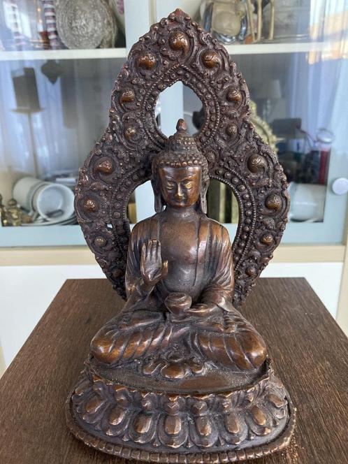 Lacked Bronze buddha - China - Ming Dynastie, Huis en Inrichting, Woonaccessoires | Boeddhabeelden, Gebruikt, Ophalen of Verzenden