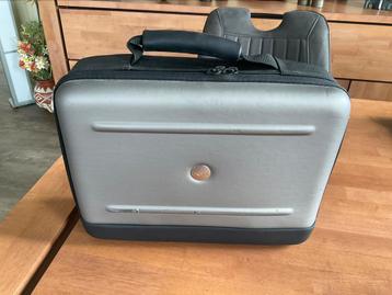 Dell 3400 mp beamer beschikbaar voor biedingen