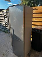 Bosch Series 6 Koelkast, 200 liter of meer, 60 cm of meer, Met aparte vriezer, Zo goed als nieuw