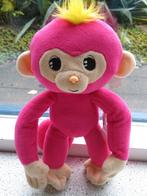 Fuchsia roze aap merk Fingerlings Eldohm met geluid, Ophalen of Verzenden, Zo goed als nieuw, Overige typen