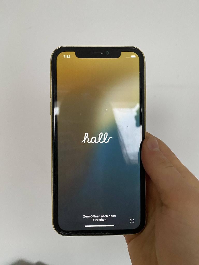 iphone 11, Gebruikt, Verzenden, 60 %, Geel