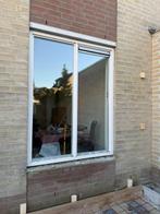 Hardhouten kozijn met glas, 140x188 cm, Doe-het-zelf en Verbouw, Glas en Ramen, Ophalen, Gevelraam of Ruit, Gebruikt, 160 cm of meer