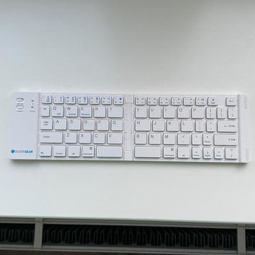 Draadloos Toetsenbord - Compact- Silvergear beschikbaar voor biedingen