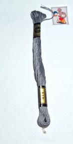 DMC mouline, grijs 414, Mulhouse, France, Ophalen of Verzenden, Borduurgaren of Zijde, DMC