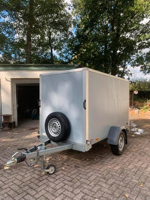 Gesloten aanhanger - Weinig gebruikt, Auto diversen, Aanhangers en Bagagewagens, Zo goed als nieuw, Ophalen