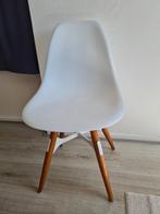 Wit/houten stoel, Huis en Inrichting, Ophalen, Zo goed als nieuw, Wit, Eén
