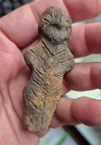 Zeldzaam Vinca cultuur beeldje bodemvondst, Antiek en Kunst, Antiek | Koper en Brons, Ophalen of Verzenden