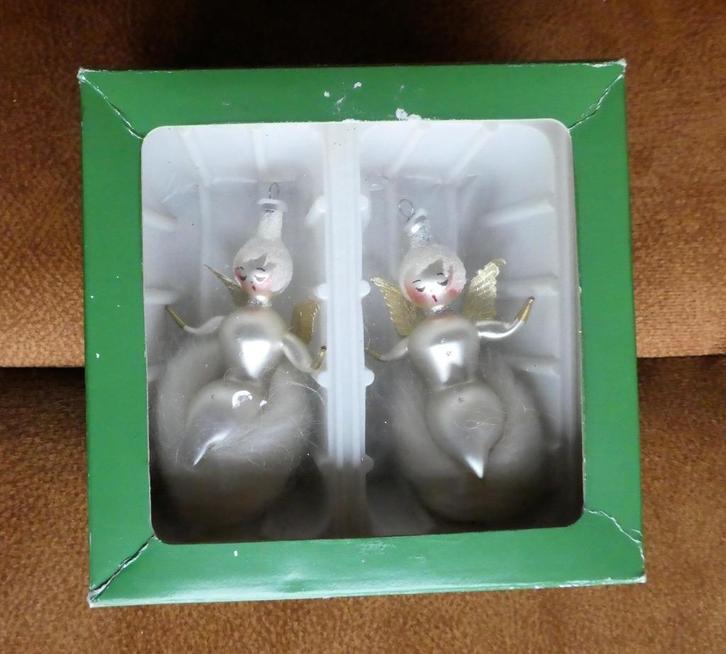 2 mooie aparte oude glazen vintage engeltjes in doosje., Diversen, Kerst, Zo goed als nieuw, Ophalen of Verzenden