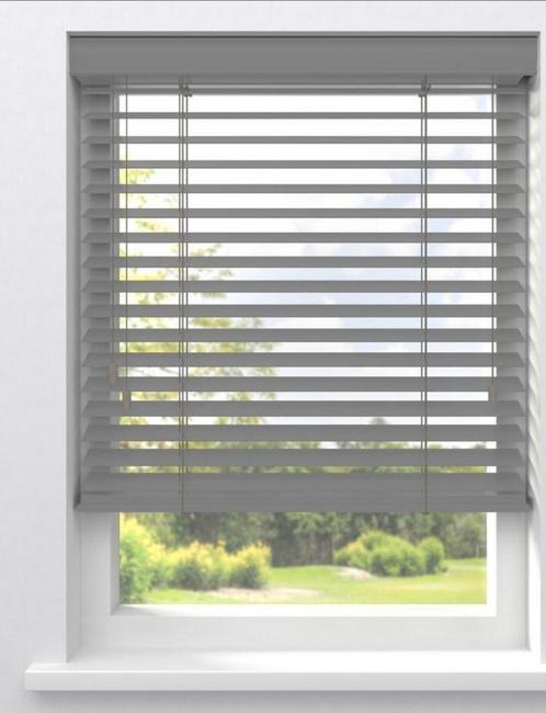 Houten jalouzie grijs. nieuw in doos 200cm x 185, Huis en Inrichting, Stoffering | Gordijnen en Lamellen, Nieuw, 150 tot 200 cm