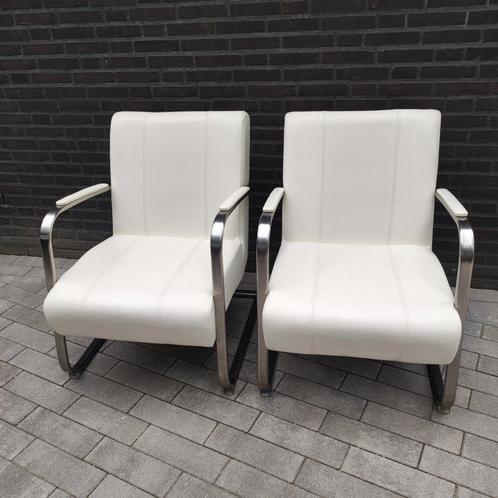 Twee witte fauteuils RVS frame, Huis en Inrichting, Fauteuils, Gebruikt, Kunststof, Ophalen