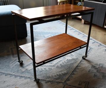 Bijzettafel op wieltjes, dubbel laags! beschikbaar voor biedingen