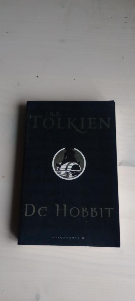 J.R.R. Tolkien - De hobbit, Boeken, Literatuur, Zo goed als nieuw, Ophalen of Verzenden