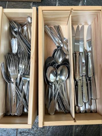 Grote brocante Bestekset - 220 Delig - RVS & Verzilverd beschikbaar voor biedingen