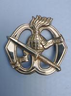 Beschadigd baretembleem KCT, Ophalen of Verzenden, Landmacht, Nederland, Embleem of Badge