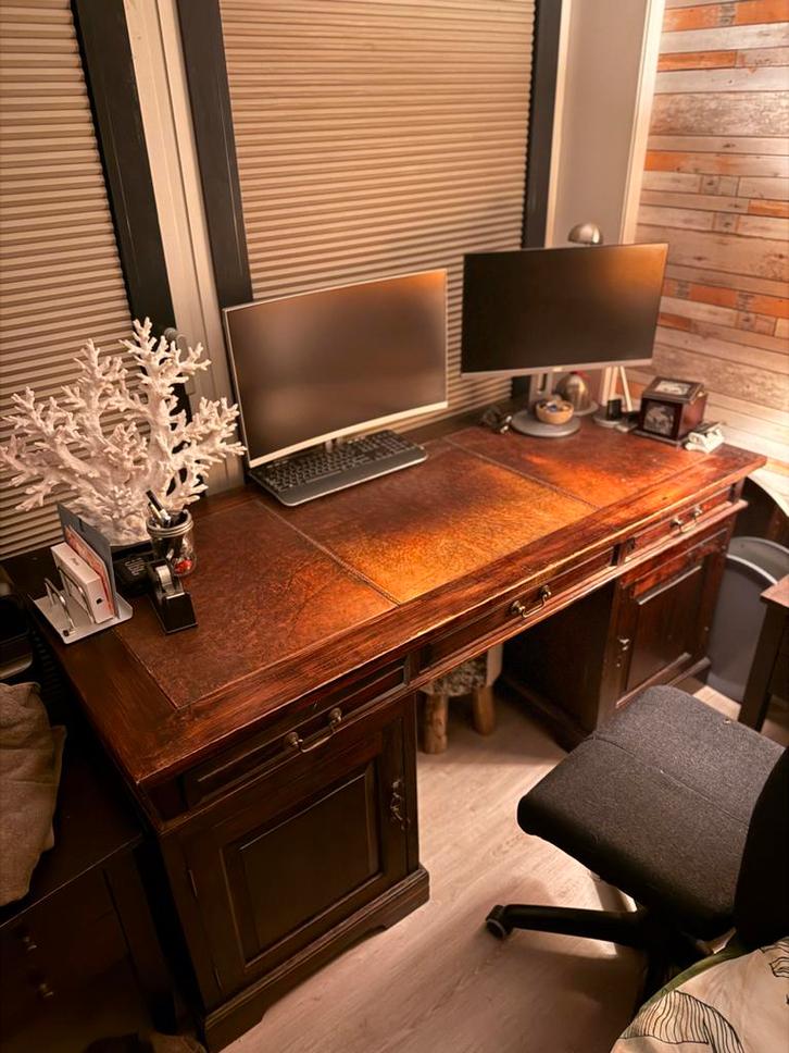 Klassiek Massief Houten Bureau met Leer, Huis en Inrichting, Bureaus, Gebruikt, Bureau, Ophalen of Verzenden