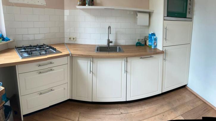 Old kitchen for free, Huis en Inrichting, Keuken | Complete keukens, Zo goed als nieuw, Ophalen