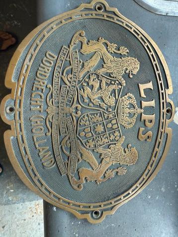 Antiek Lips Dordrecht Bronzen Schild beschikbaar voor biedingen