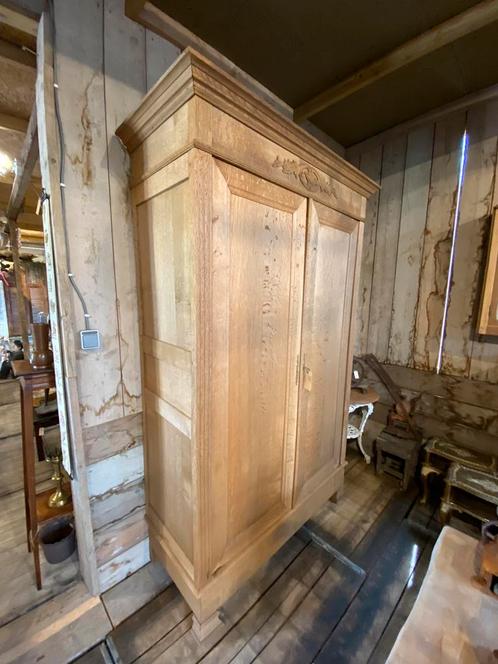 Demontabele eiken kledingkast uit Frankrijk, Antiek en Kunst, Antiek | Meubels | Kasten, Ophalen