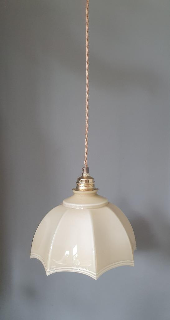 vintage franse opaline glazen hanglamp - geel wit glas, Huis en Inrichting, Lampen | Hanglampen, Zo goed als nieuw, Minder dan 50 cm